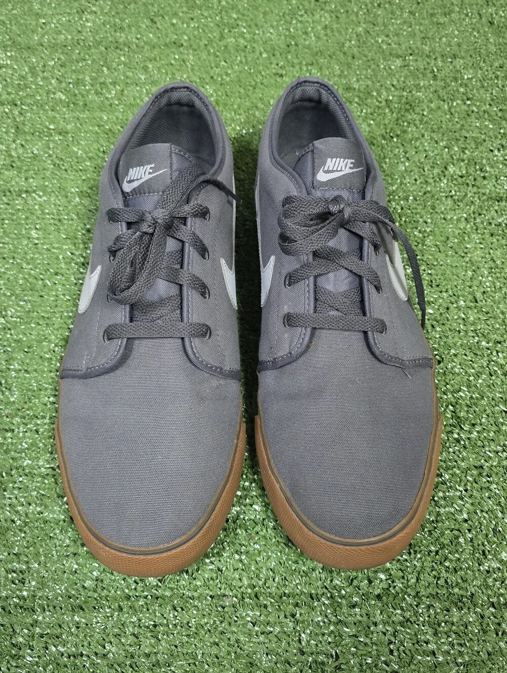 Nike Toki Cotton Canvas Low Laced Gum Sole Sneakers Dark Grey Size 14